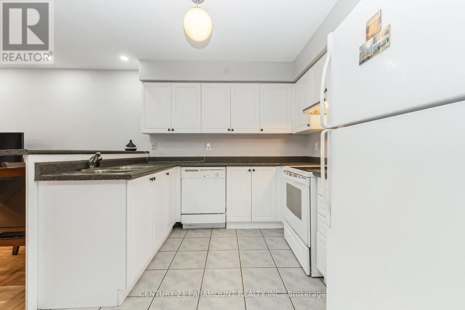 #10 200 MCLEVIN AVENUE - 9