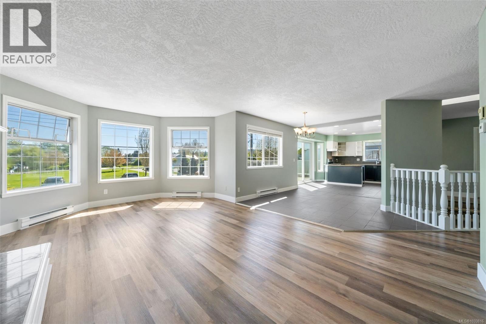2344 Ocean Ave - 5