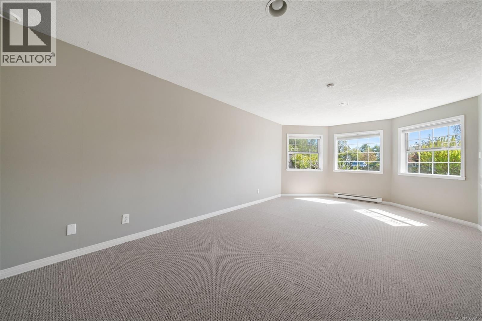 2344 Ocean Ave - 20