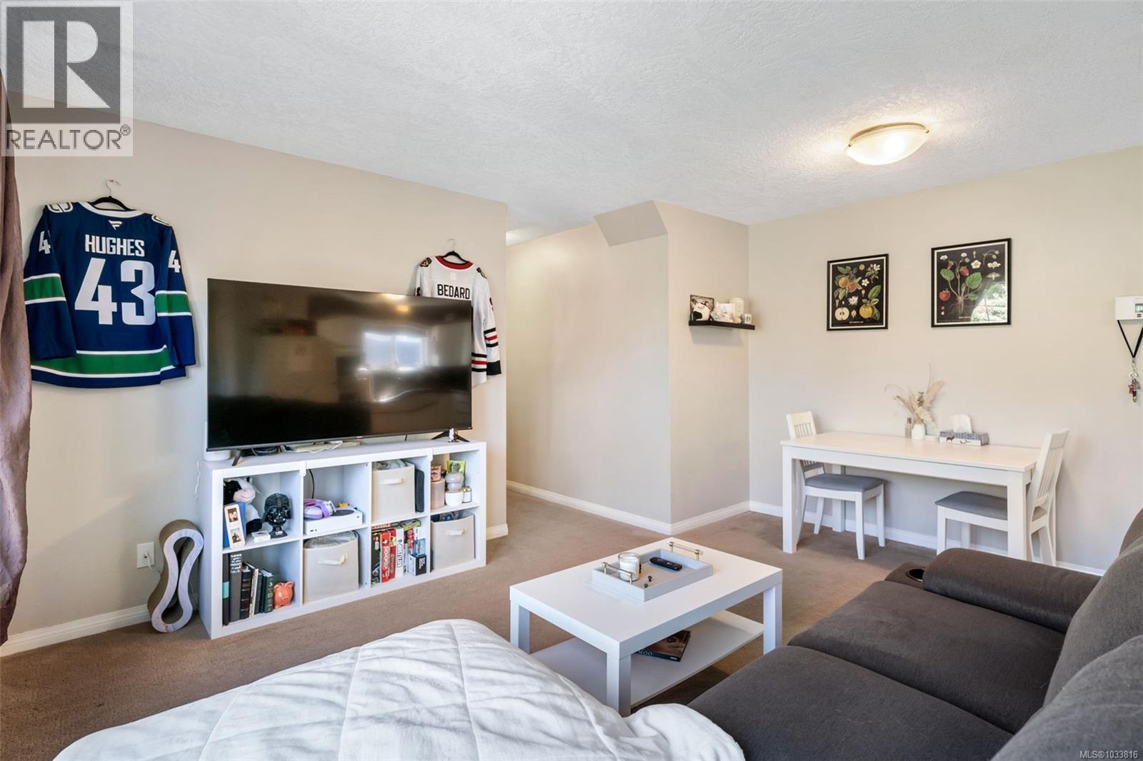 2344 Ocean Ave - 26
