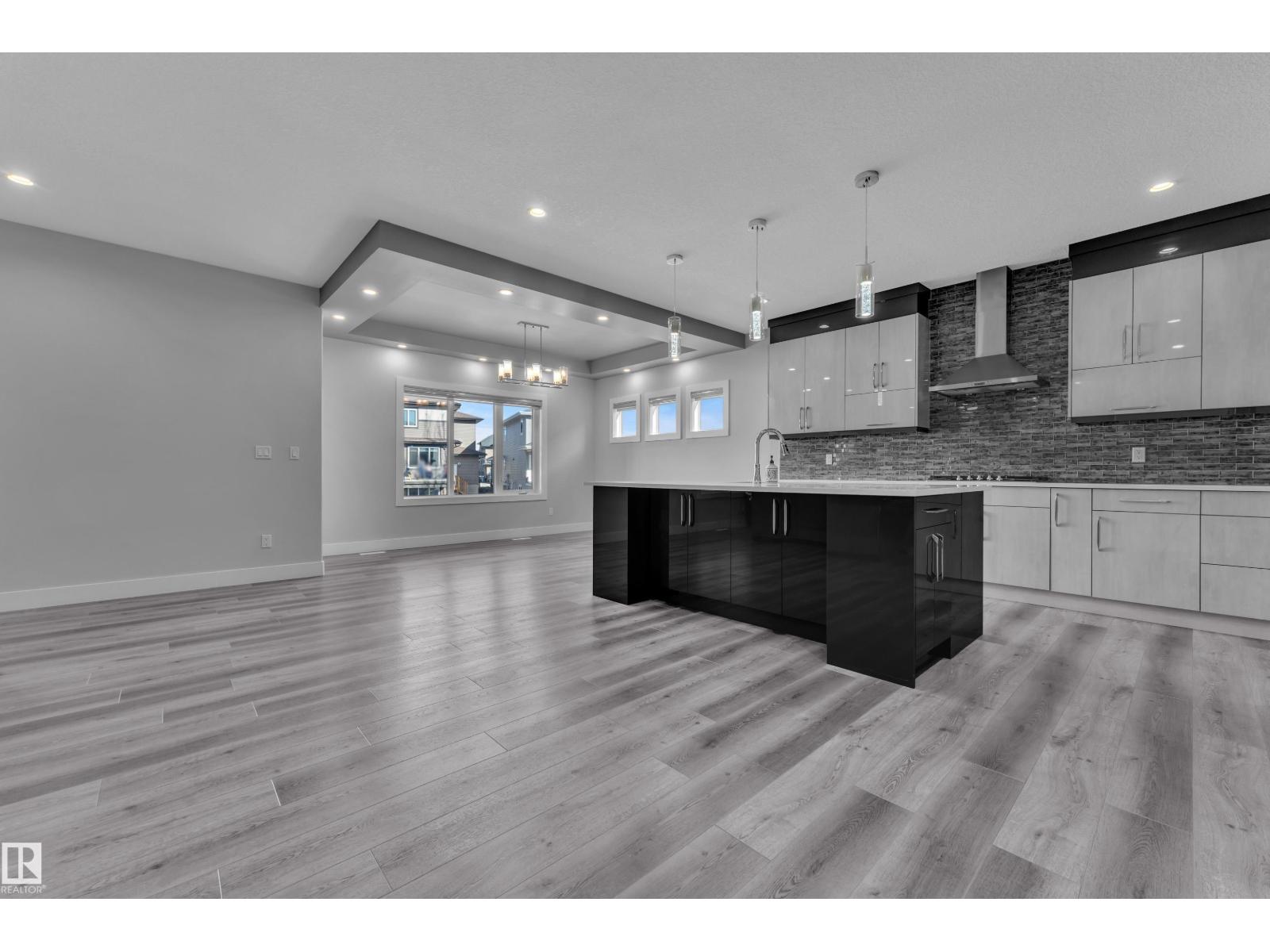 4403 TRIOMPHE GA, Beaumont
