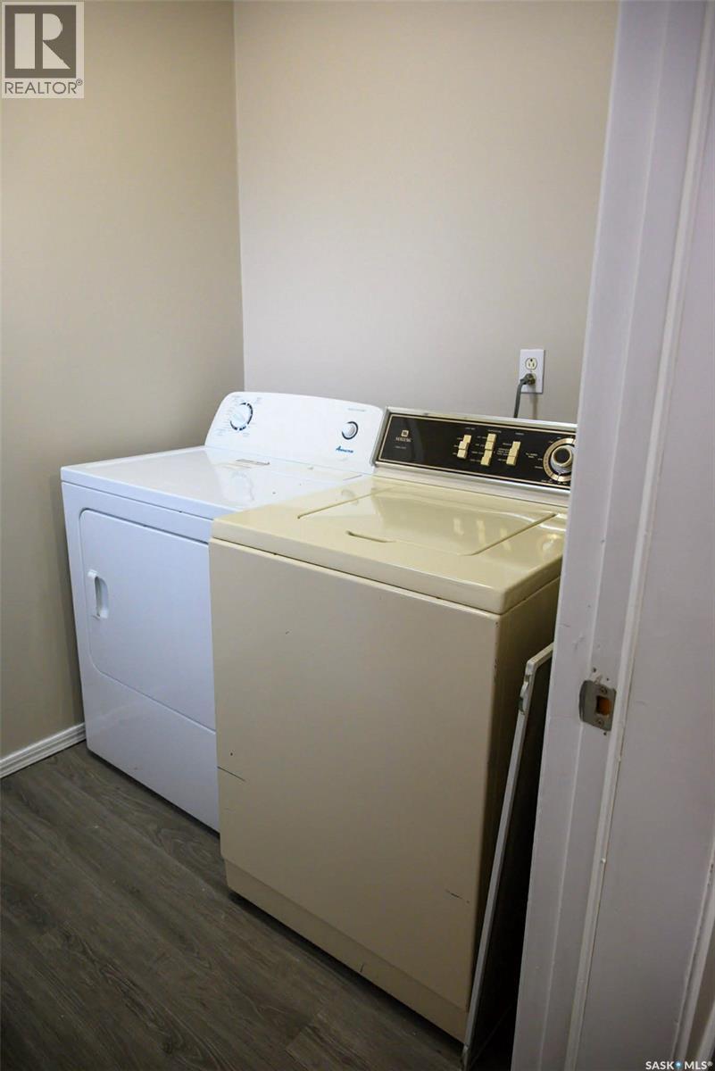 2332 Edgar STREET - Image 3