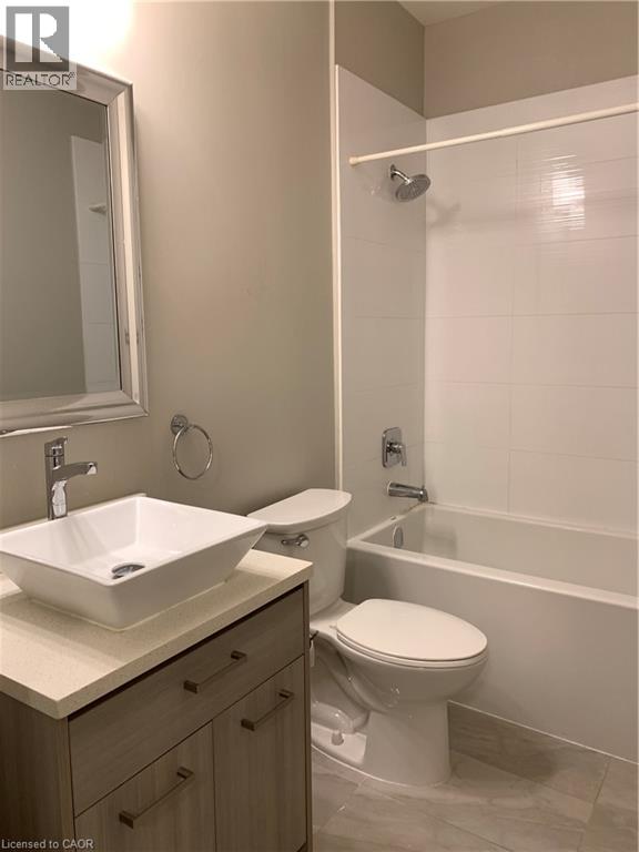 150 MAIN Street W Unit# 411, Hamilton, Ontario, L8P1H8 — Photo 20
