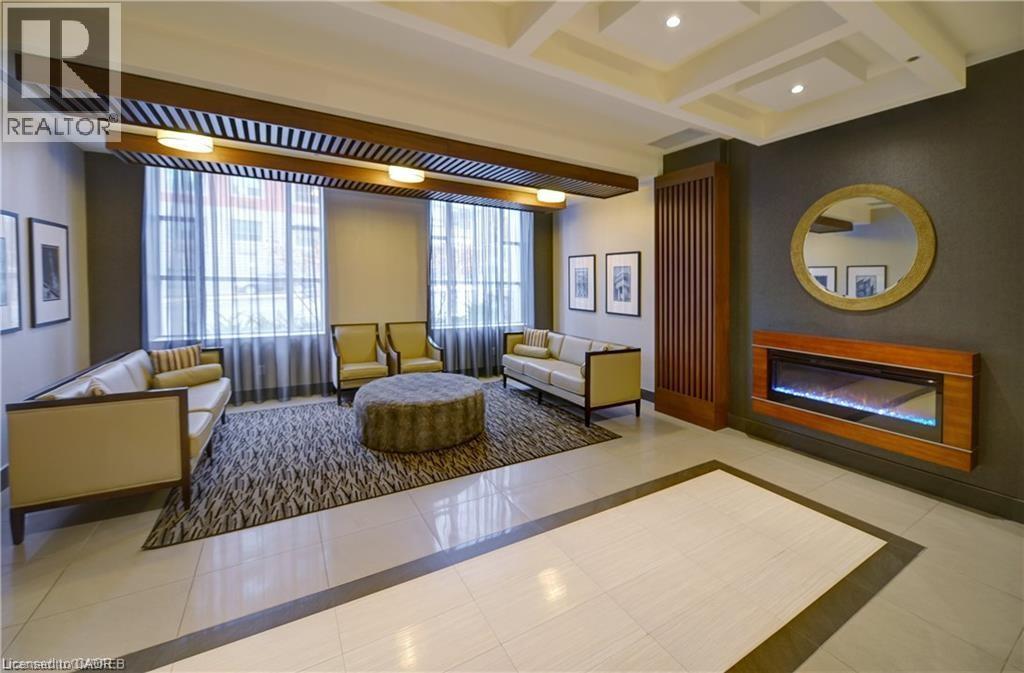 150 MAIN Street W Unit# 411, Hamilton, Ontario, L8P1H8 — Photo 7
