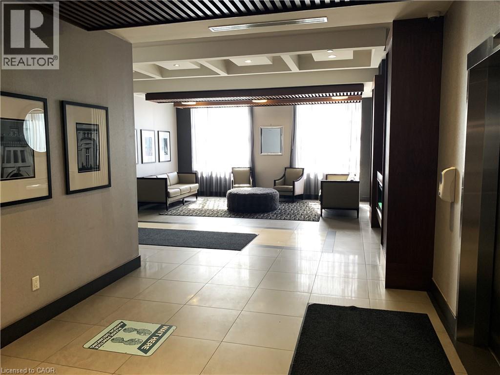 150 MAIN Street W Unit# 411, Hamilton, Ontario, L8P1H8 — Photo 9