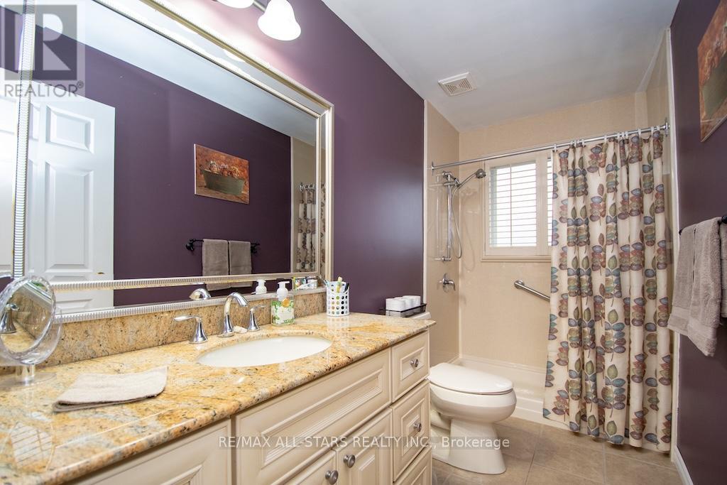 53 HILLSIDE DRIVE - 15