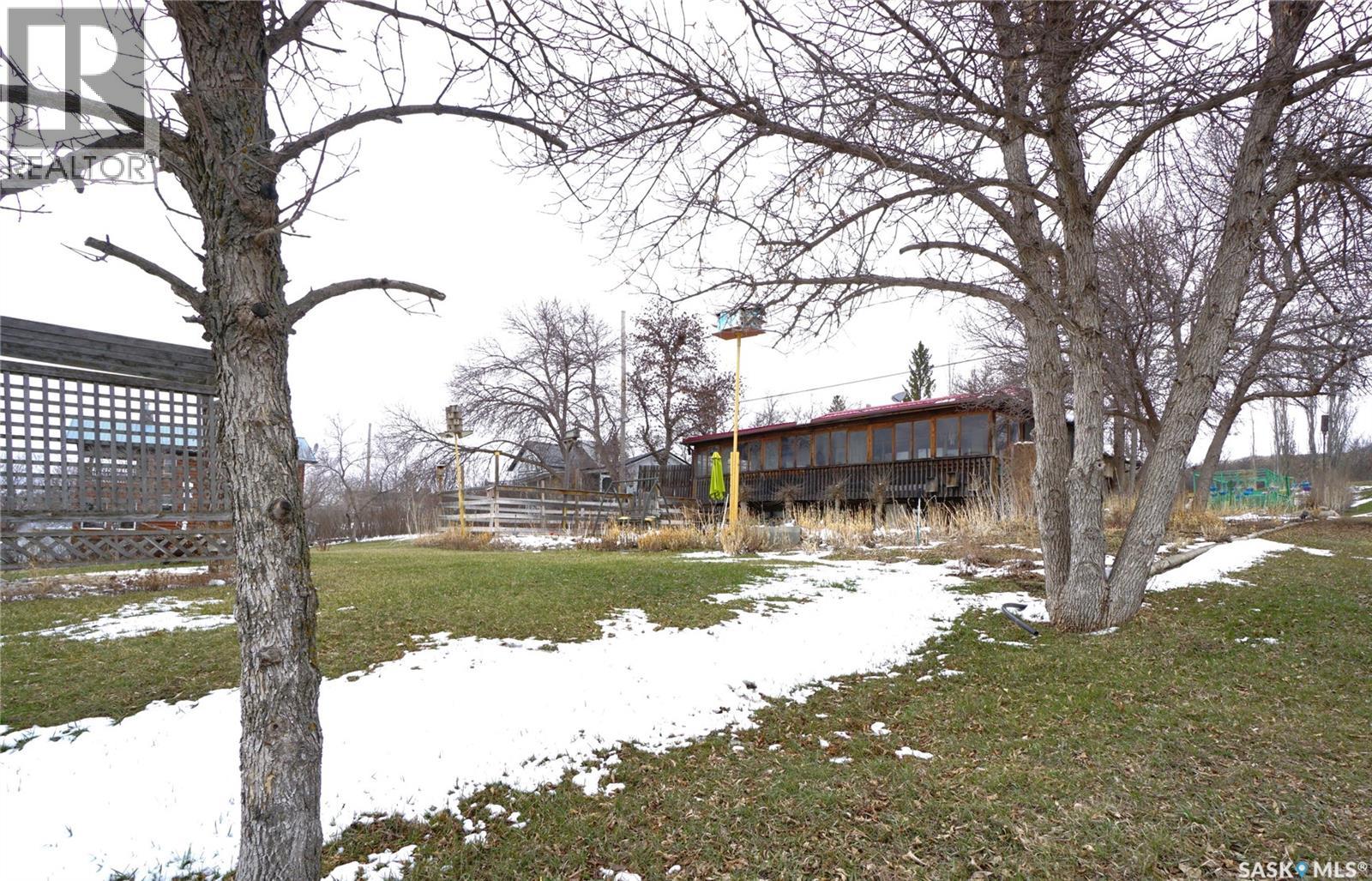 202 Pickerel STREET - 3