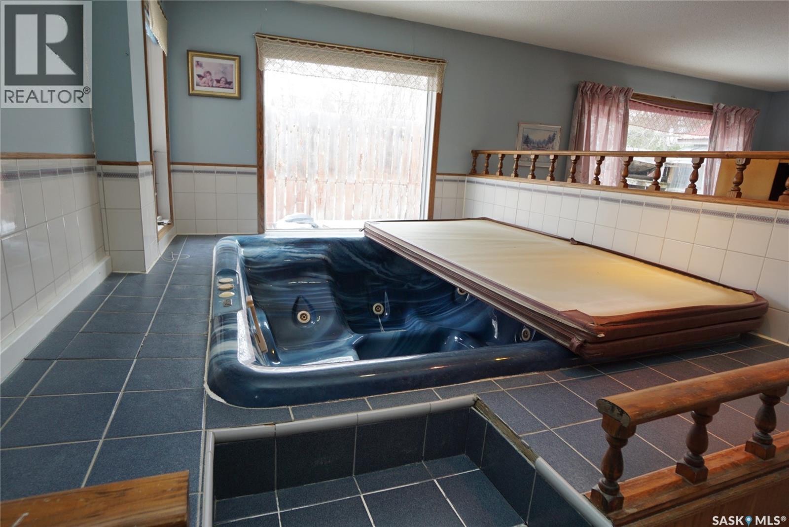 202 Pickerel STREET - 21