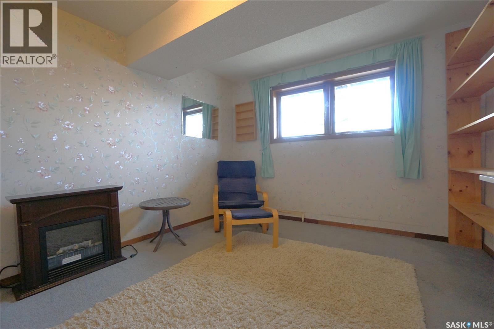 202 Pickerel STREET - 36