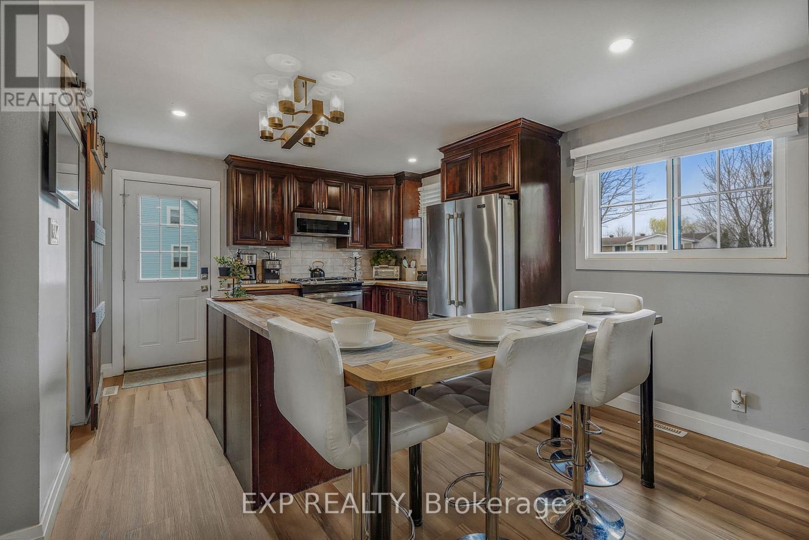 3545 PRINCIPALE STREET - 8