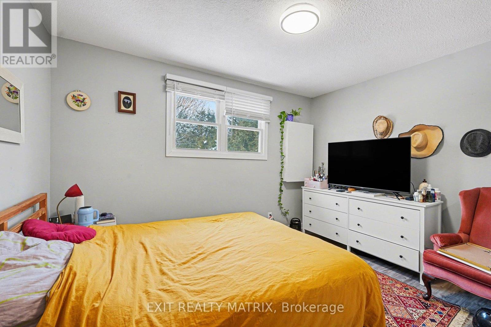 91 SHELDRAKE DRIVE - 18