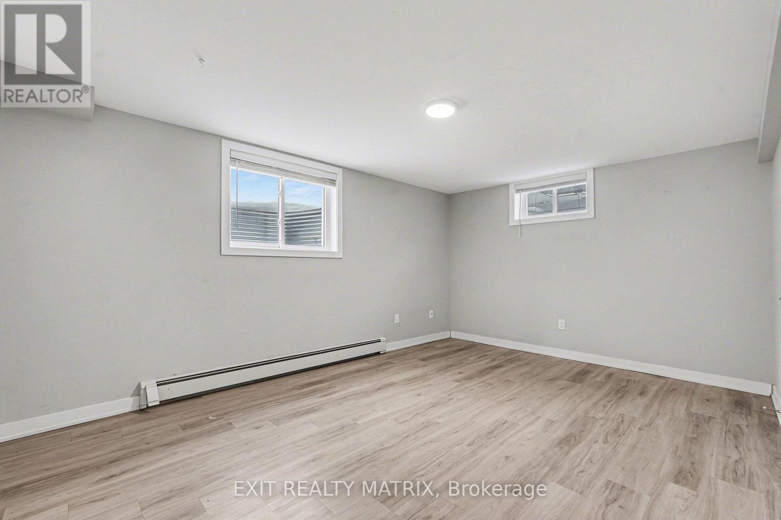 91 SHELDRAKE DRIVE - 23