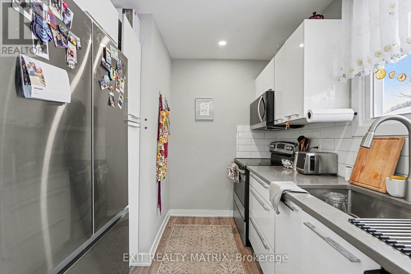 91 SHELDRAKE DRIVE - 4