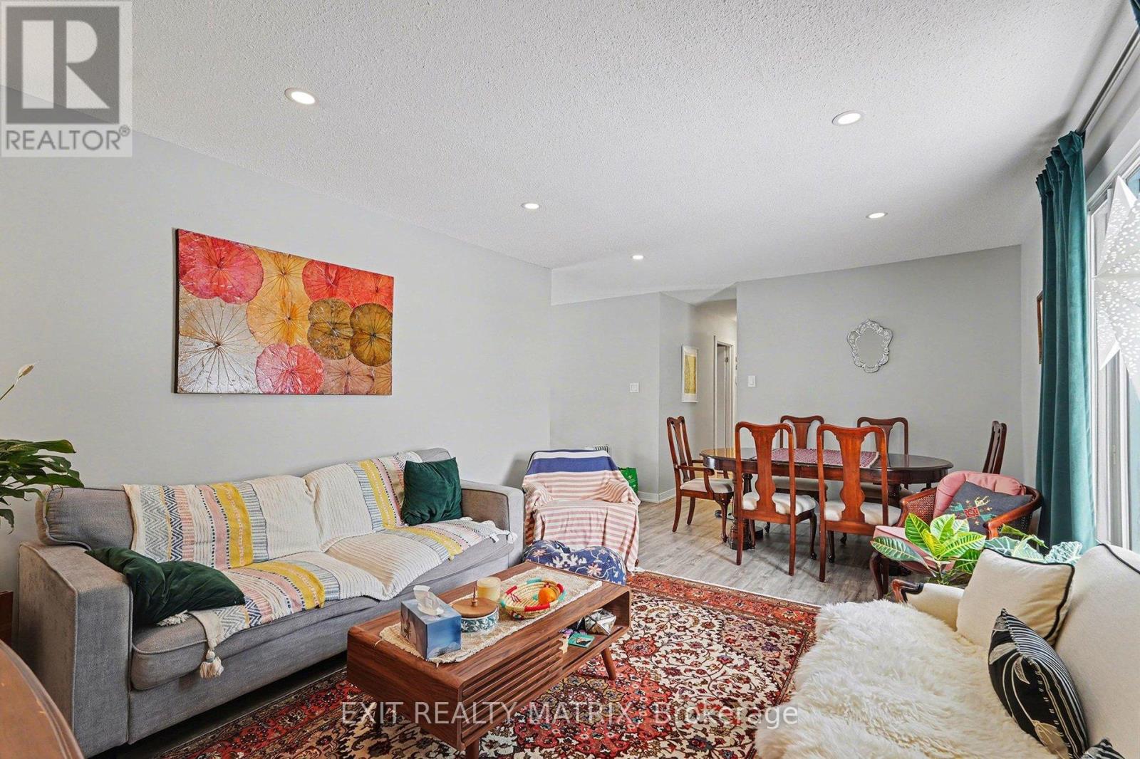 91 SHELDRAKE DRIVE - 8