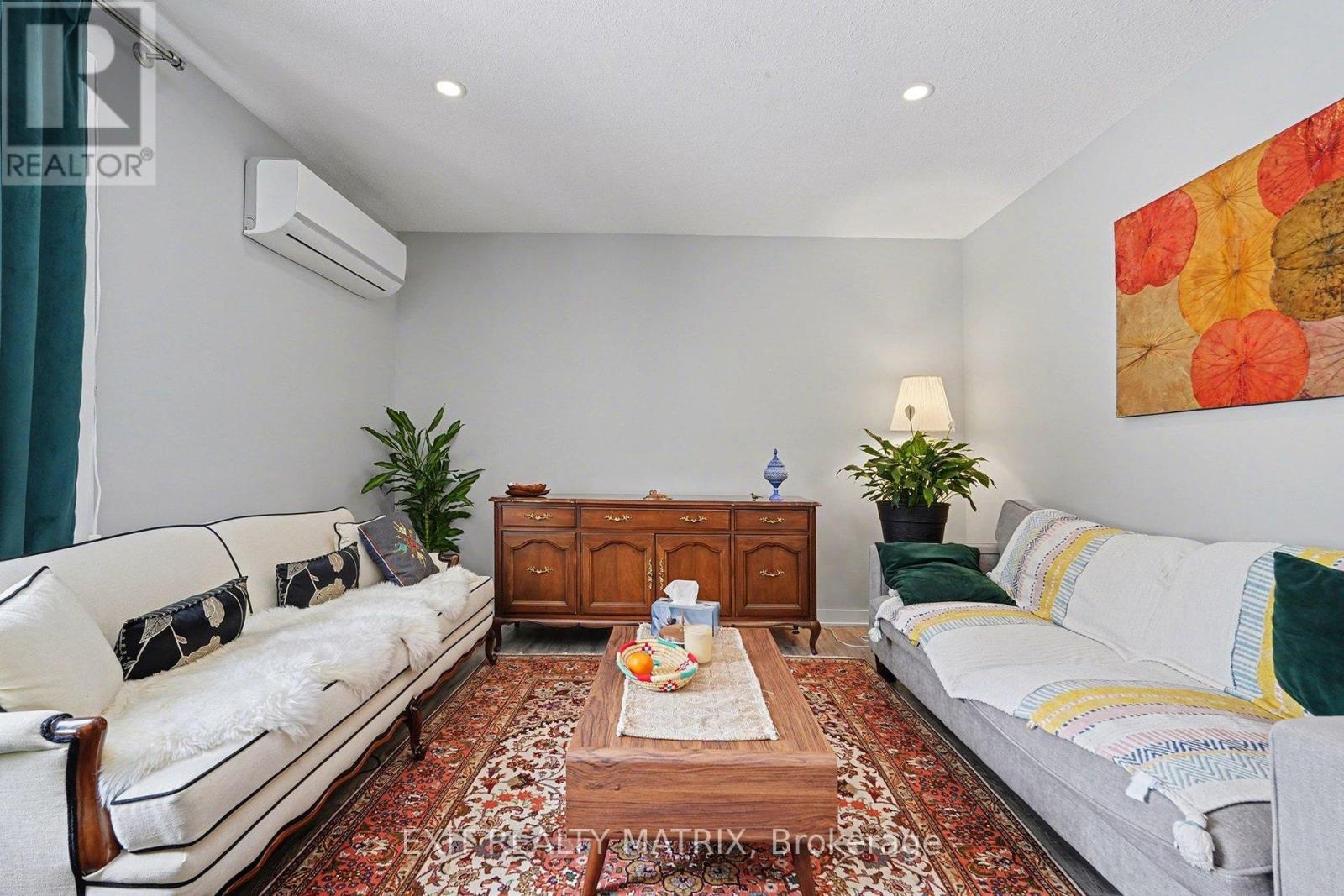 91 SHELDRAKE DRIVE - 9