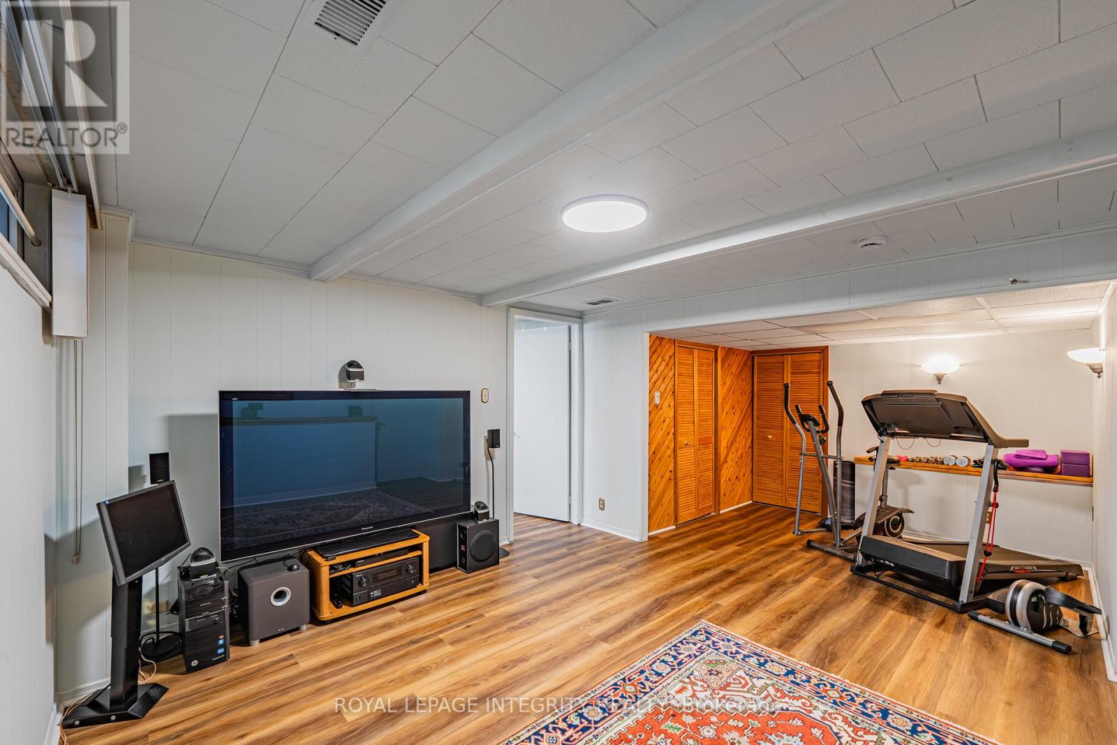 664 GLENHURST CRESCENT - 24
