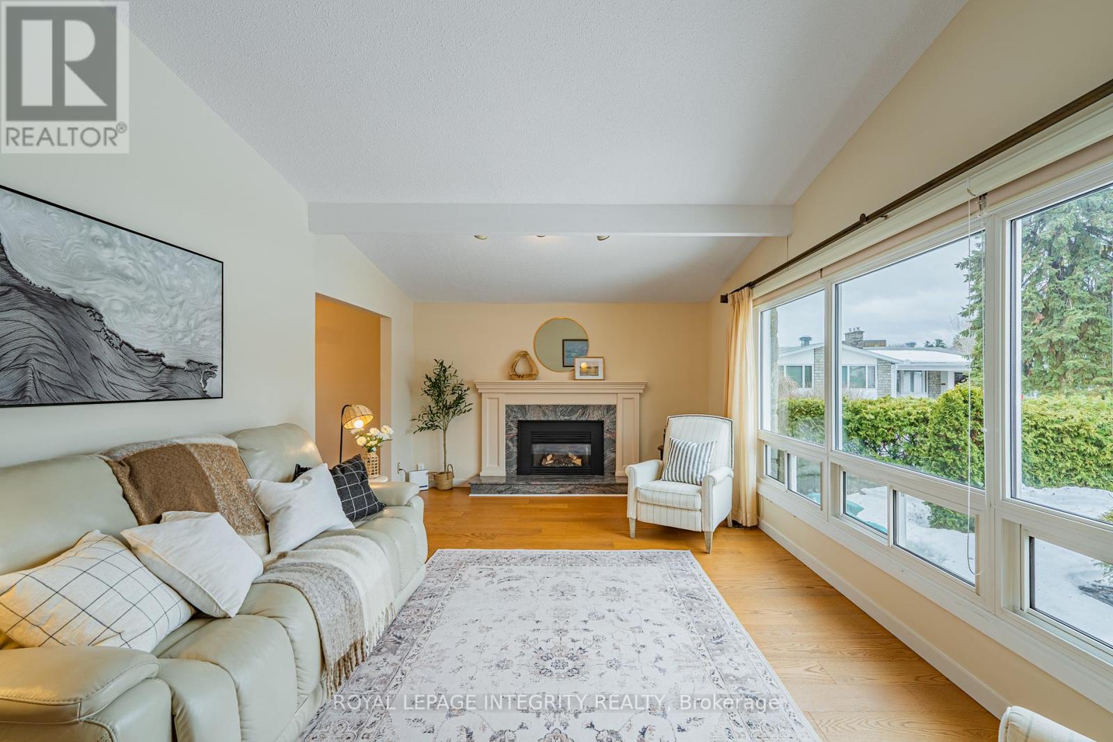 664 GLENHURST CRESCENT - 7