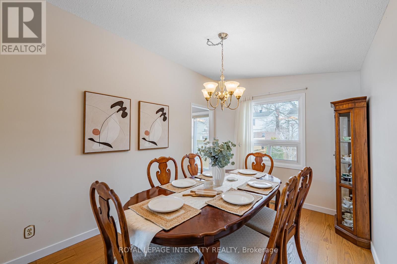 664 GLENHURST CRESCENT - 9
