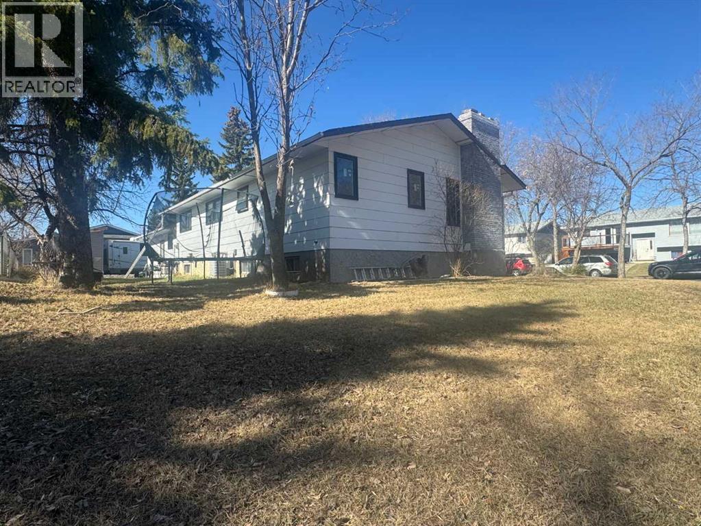 3807 62 Street - Photo 36