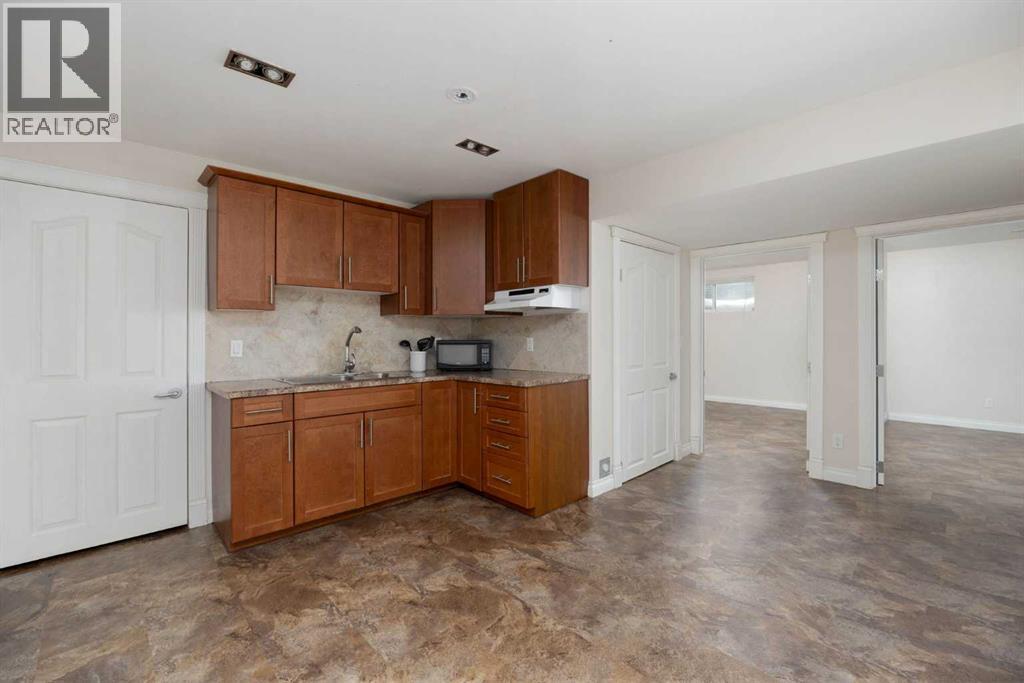 152 Blue Jay Road, Fort McMurray