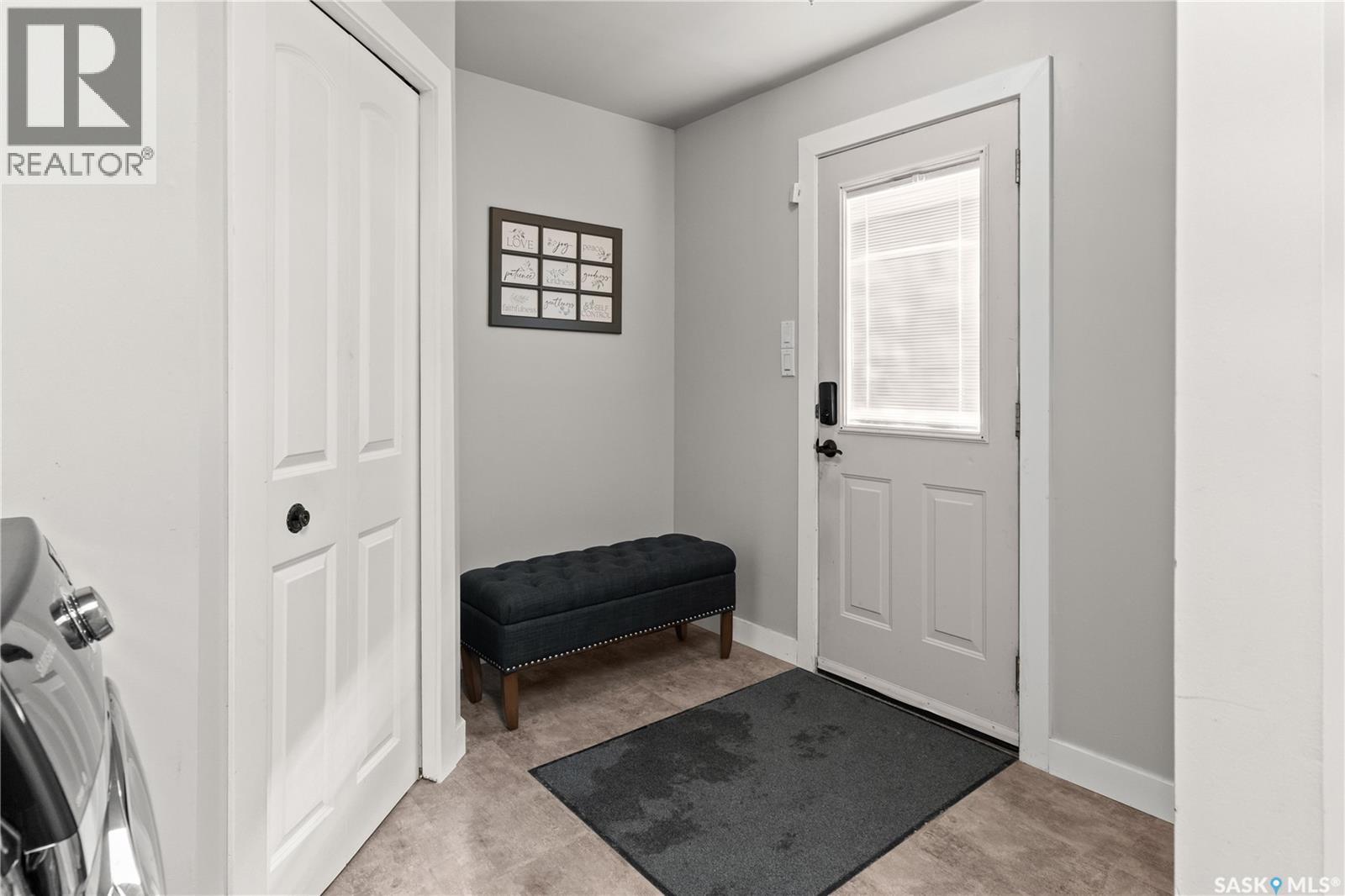 706 2nd AVENUE - 17