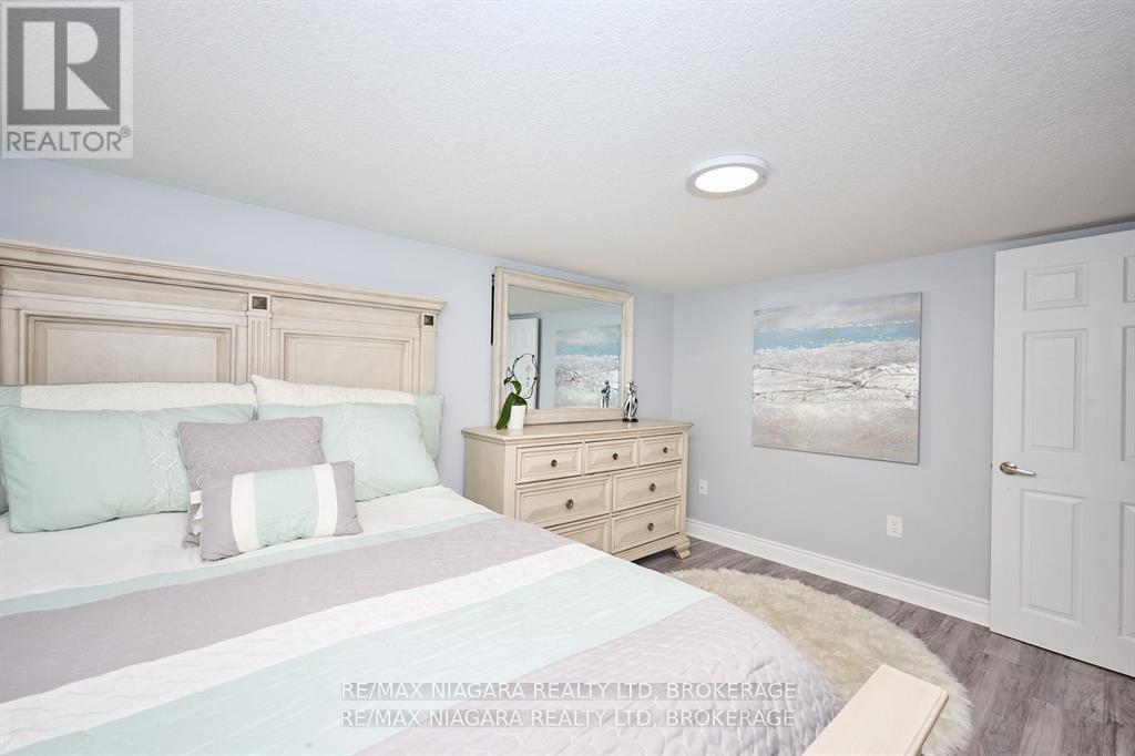 5667 MONTROSE ROAD - 17