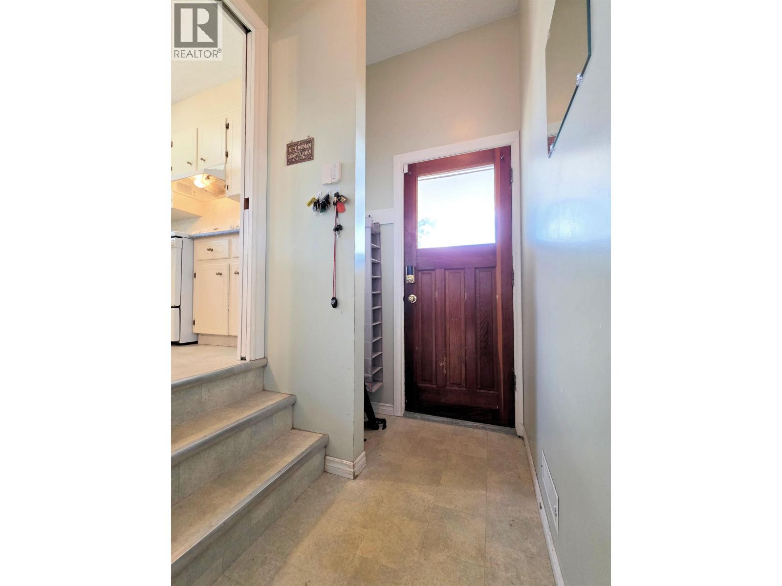 358 MCPHERSON PLACE, Prince George