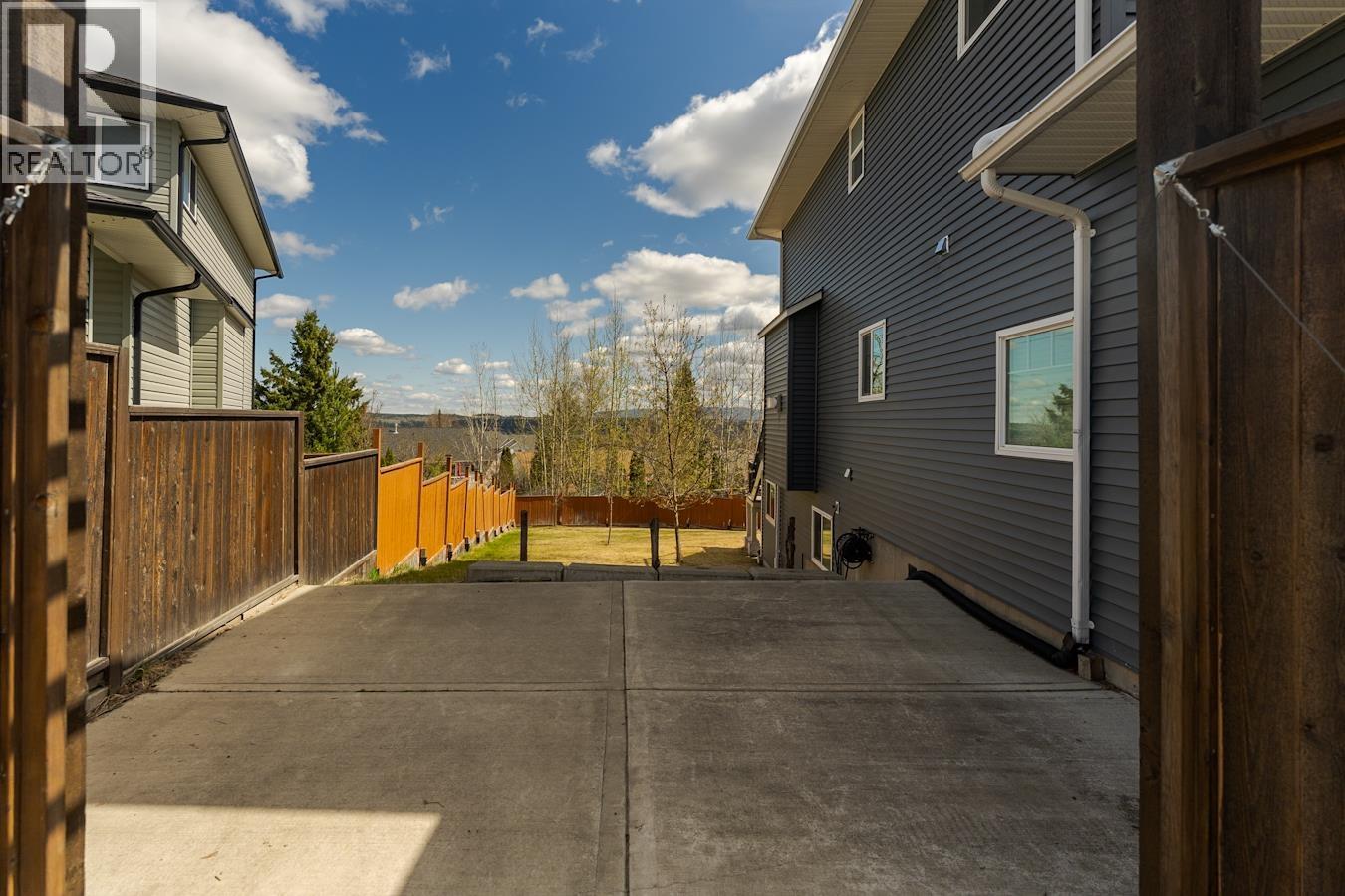 7658 ST ANDREW PLACE, Prince George