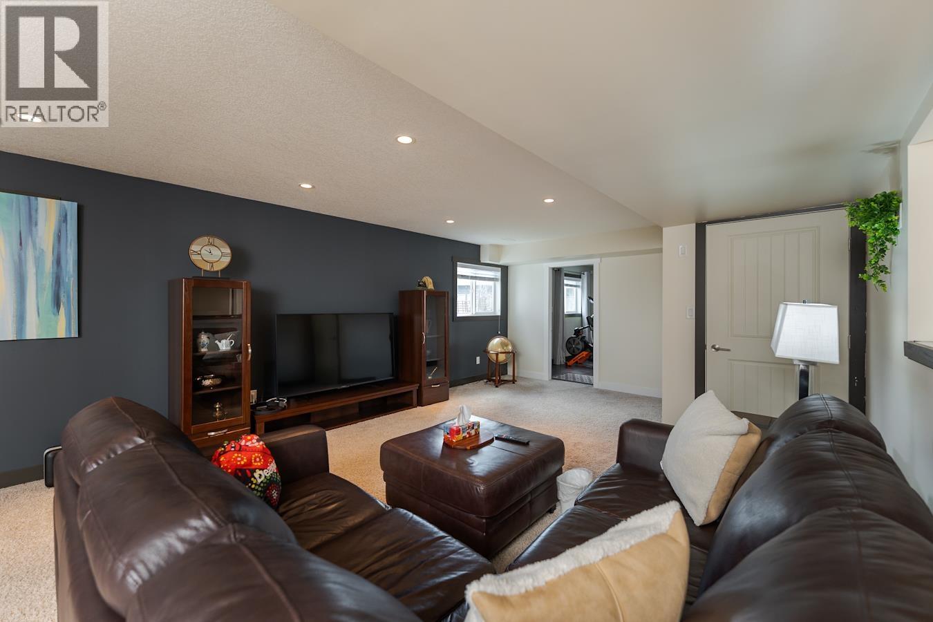 7658 ST ANDREW PLACE, Prince George