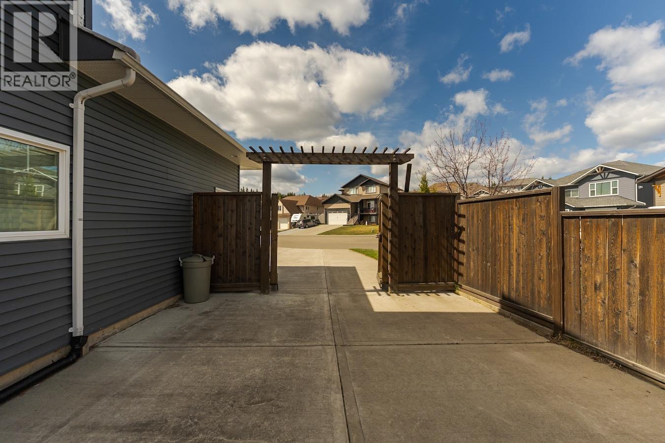 7658 ST ANDREW PLACE, Prince George