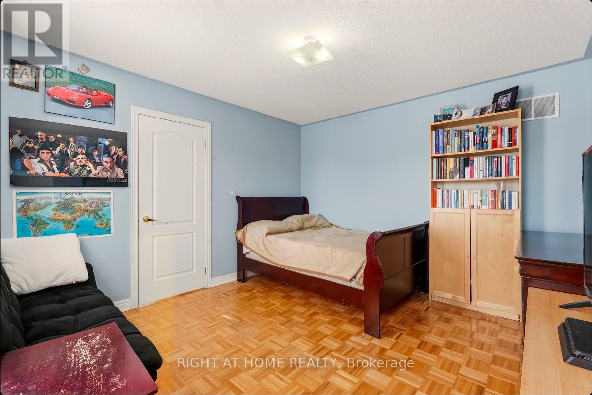 108 SAINT FRANCIS AVENUE - 41