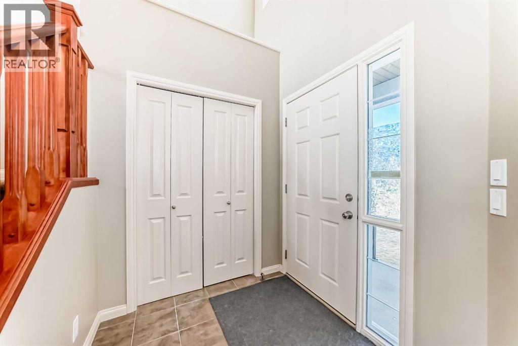 60 Sunset Circle, Cochrane