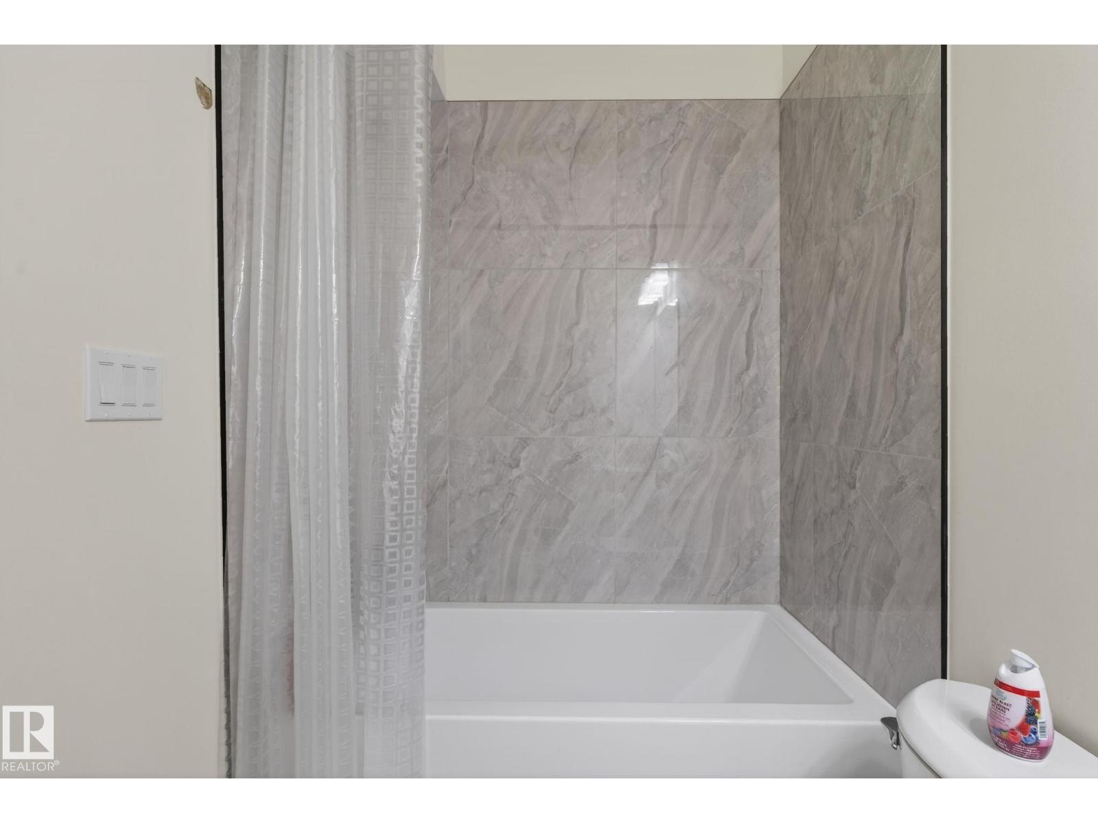 3605 42 AV — photo 57