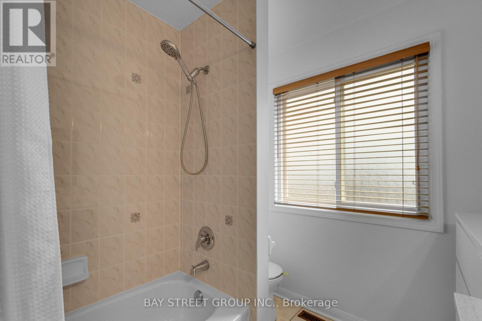 3158 ROCK HARBOUR ROAD - 28