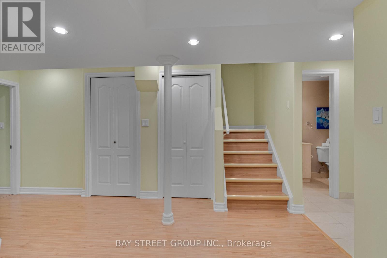 3158 ROCK HARBOUR ROAD - 34