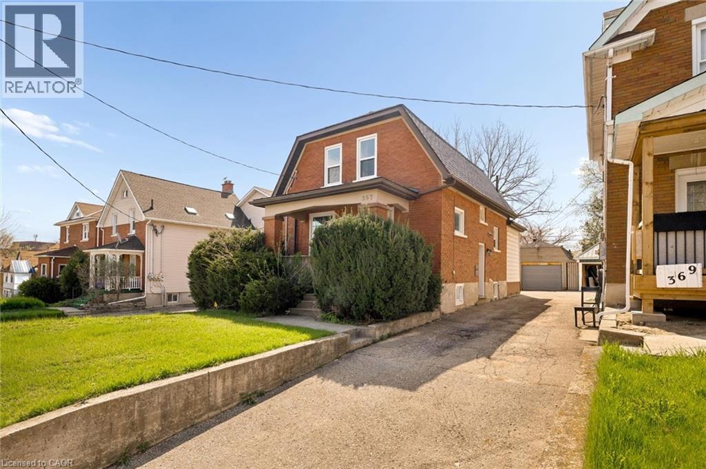 367 VICTORIA Street S, Kitchener, Ontario, N2M3A4 — Photo 3