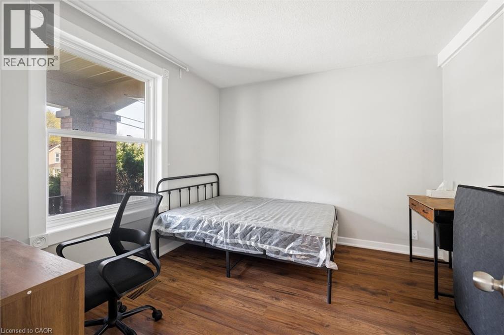 367 VICTORIA Street S, Kitchener, Ontario, N2M3A4 — Photo 8