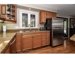 Carling 10 W3 - 3876 Muskoka Rd 118 Highway W, Muskoka Lakes, ON P0B1J0 Photo 11