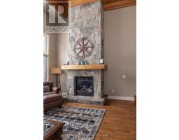 Carling 10 W3 - 3876 Muskoka Rd 118 Highway W, Muskoka Lakes, ON P0B1J0 Photo 8