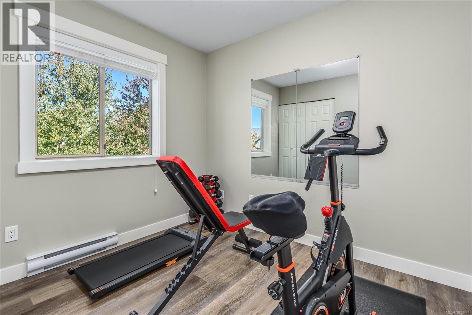 #304 4685 Alderwood Pl - 24