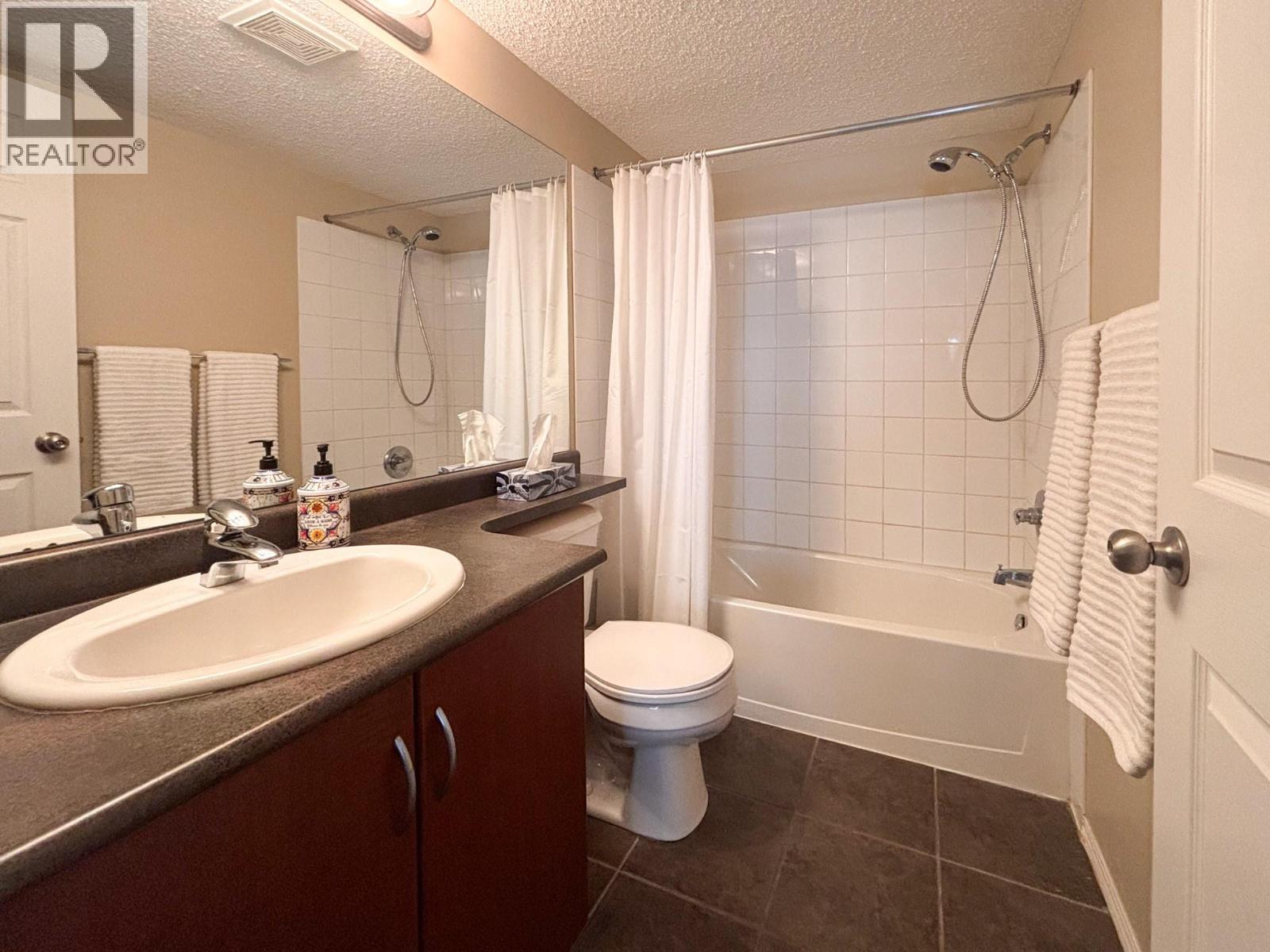 205 THIRD Avenue Unit# 1314, Invermere