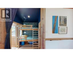 221 Sockeye Dr, Mudge Island, BC V0R1X0 Photo 10