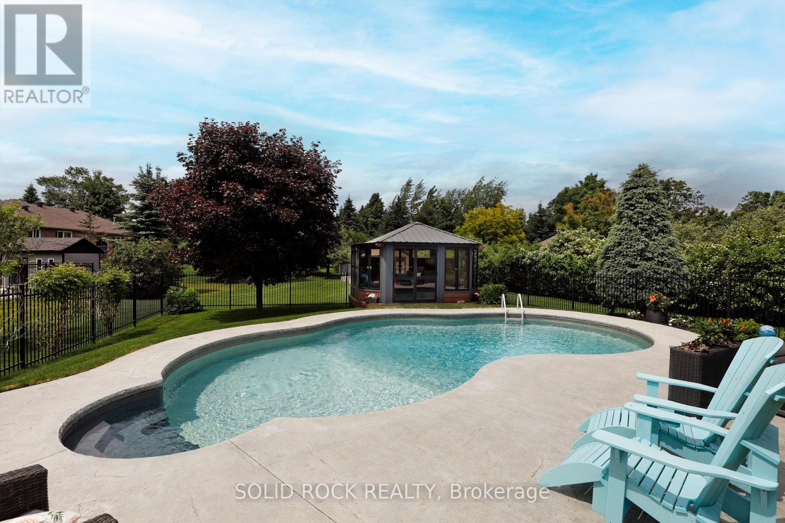 Summer heaven in this backyard.
