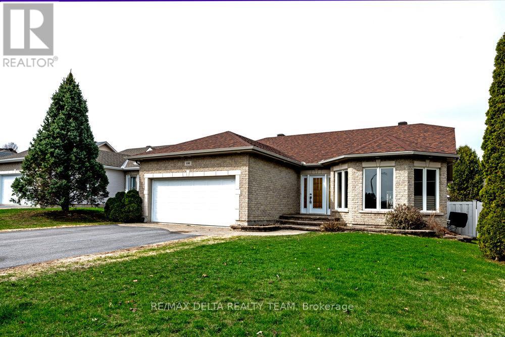 150 SANDRA CRESCENT - 3