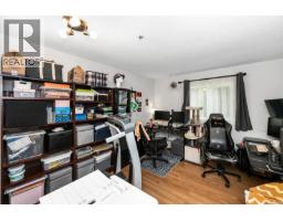 8 949 Cloverdale Ave, Saanich, BC V8X2T4 Photo 20