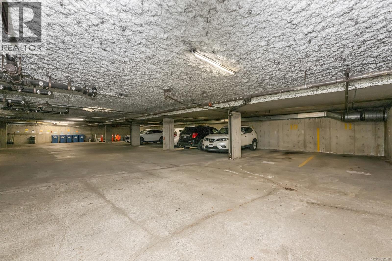 #8 949 Cloverdale Ave - 29