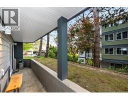 8 949 Cloverdale Ave, Saanich, BC V8X2T4 Photo 27