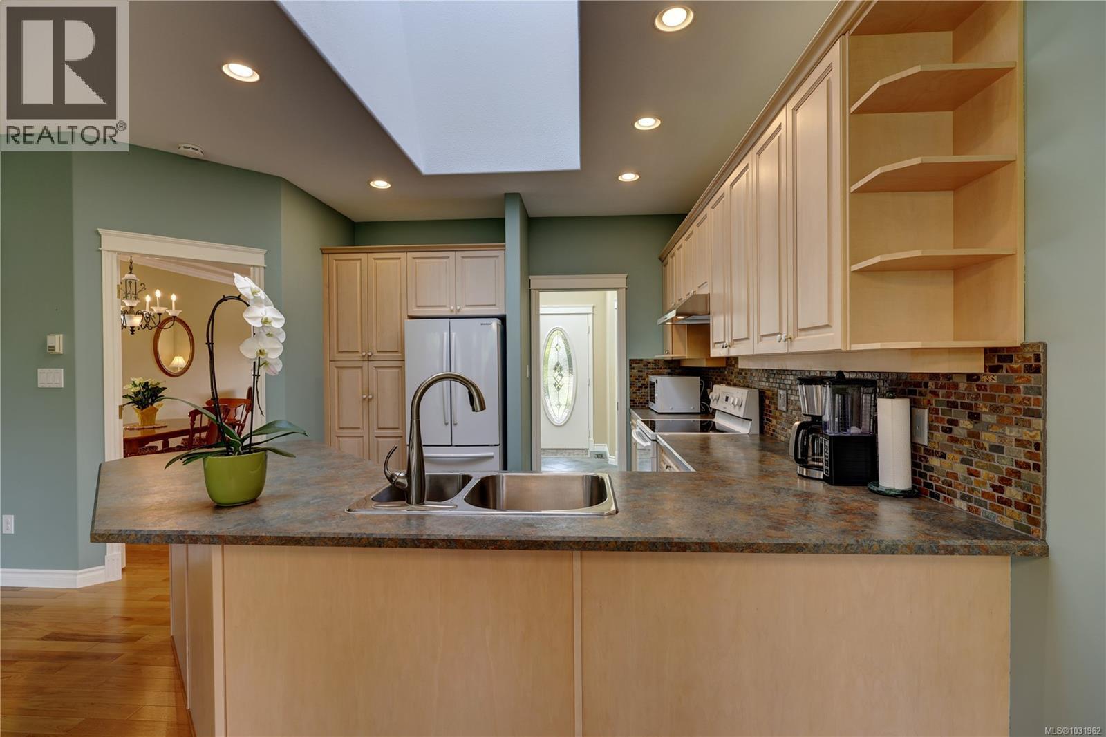 1132 Yellowbrick Rd - 28