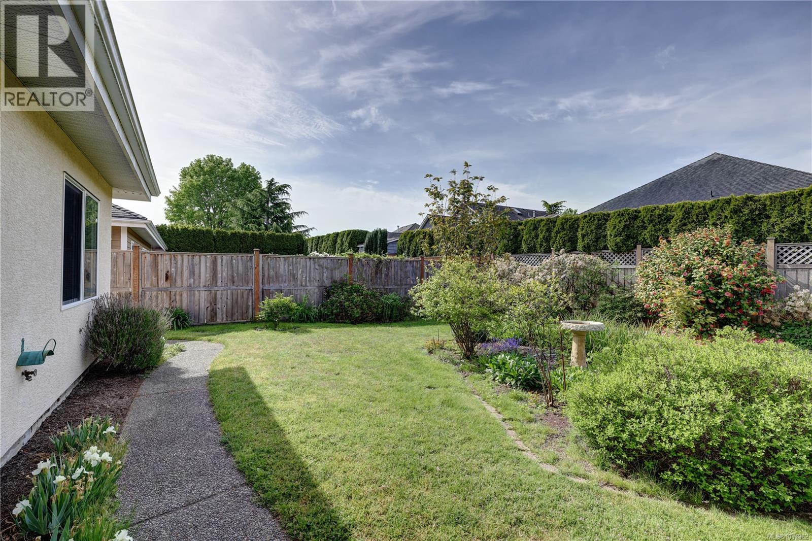 1132 Yellowbrick Rd - 47