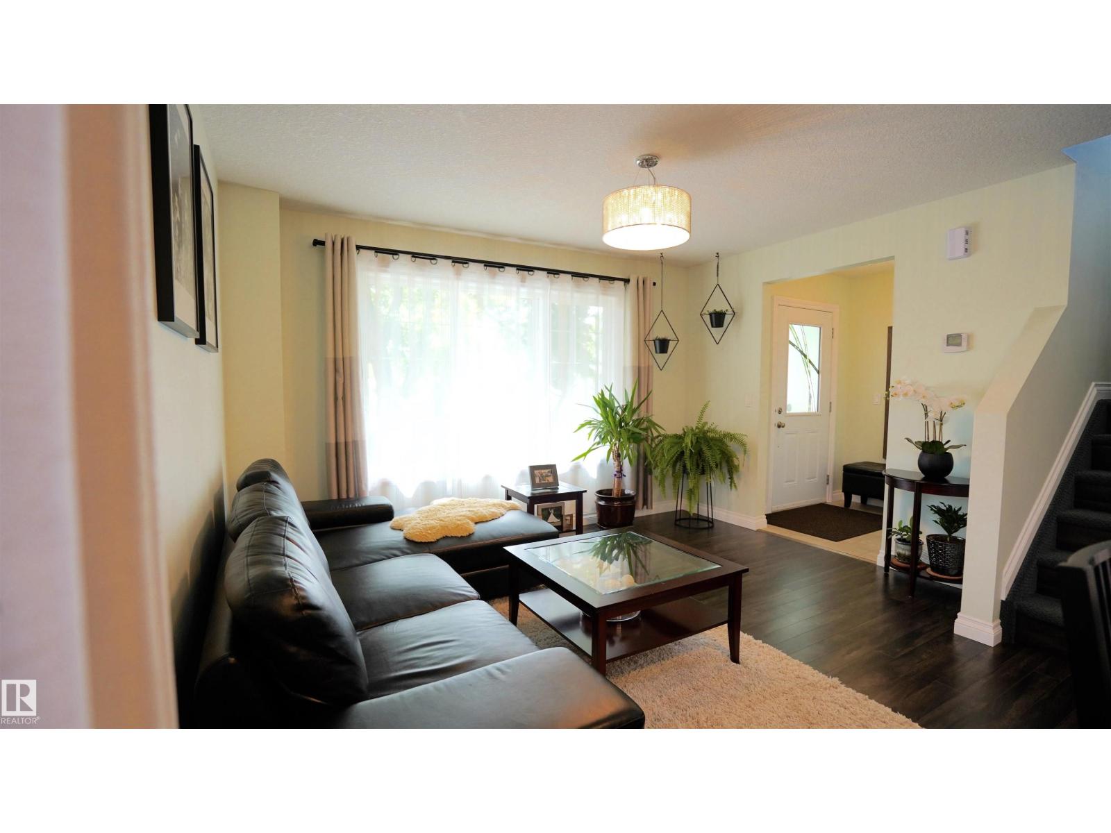 12018 65 ST NW - 10